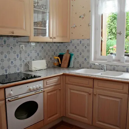 Дом отдыха Chaleureux Avec Jardin, Poele A Bois Et Wifi, Entre St Omer Et Boulogne Sur - Fr-1-376-80 Coulomby