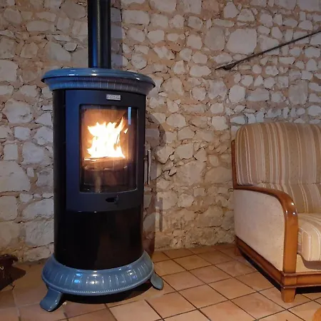 Holiday home Chaleureux Avec Jardin, Poele A Bois Et Wifi, Entre St Omer Et Boulogne Sur - Fr-1-376-80 Coulomby