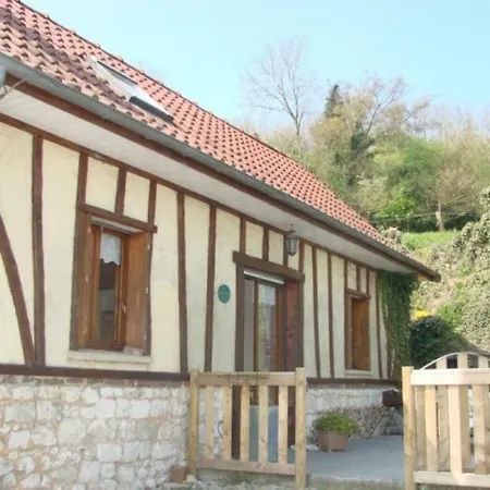 Chaleureux Avec Jardin, Poele A Bois Et Wifi, Entre St Omer Et Boulogne Sur - Fr-1-376-80 בית נופש Coulomby